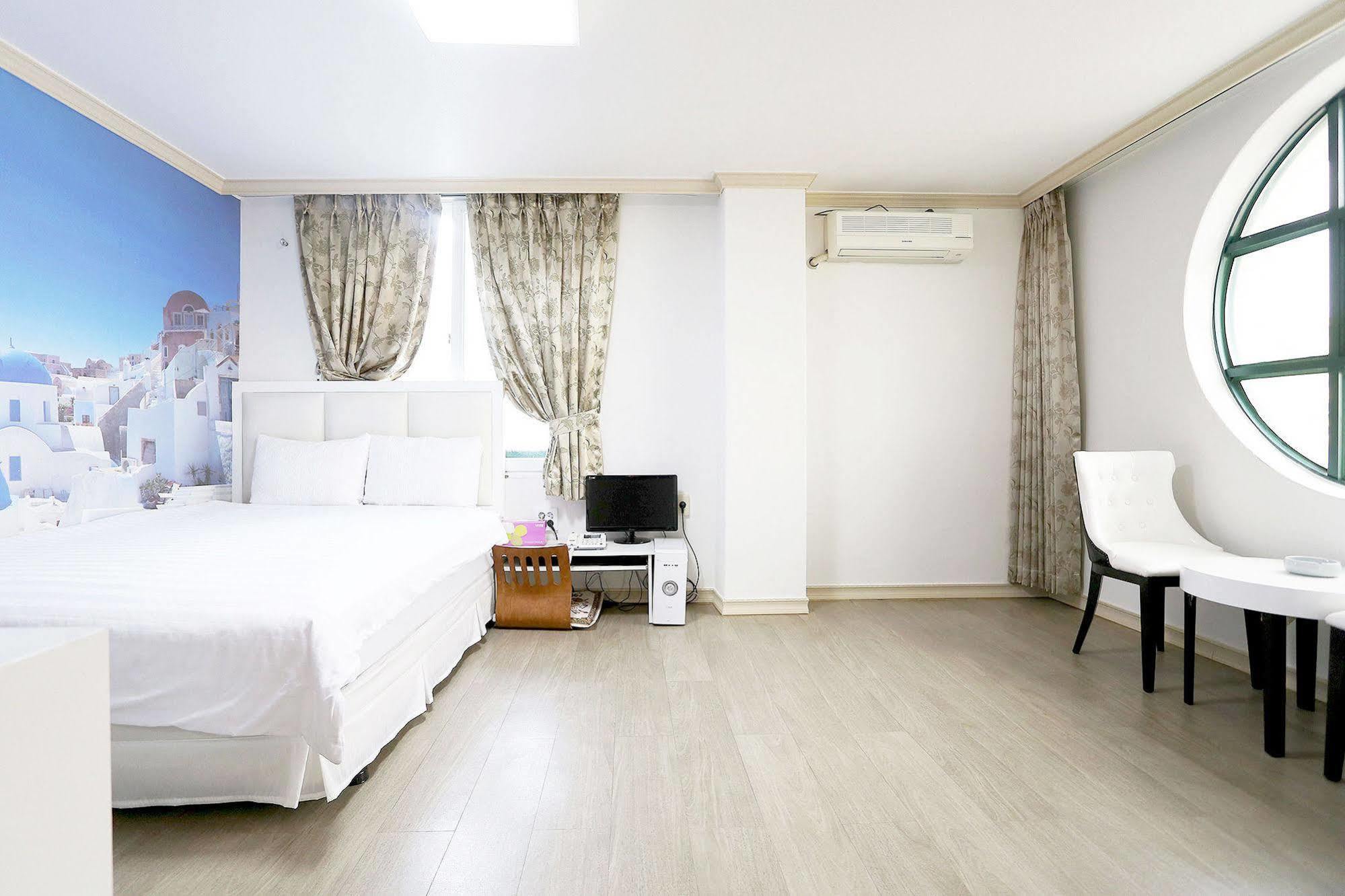 Songrim Motel Sokcho Exterior foto